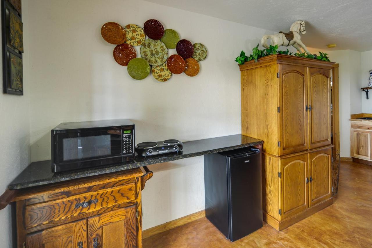 Villa Fredericksburg Retreat With Private Hot Tub And Patio! Extérieur photo