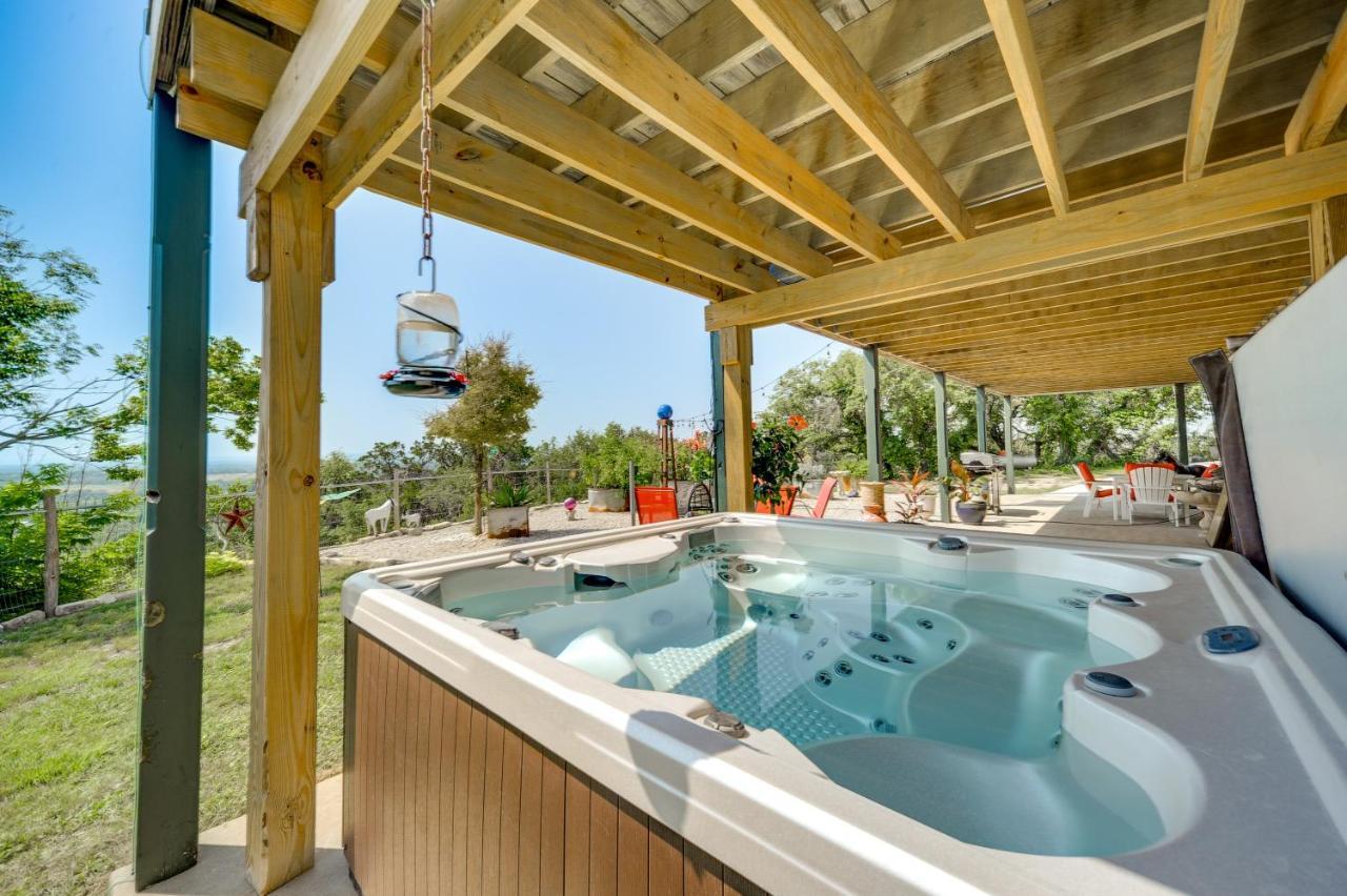 Villa Fredericksburg Retreat With Private Hot Tub And Patio! Extérieur photo
